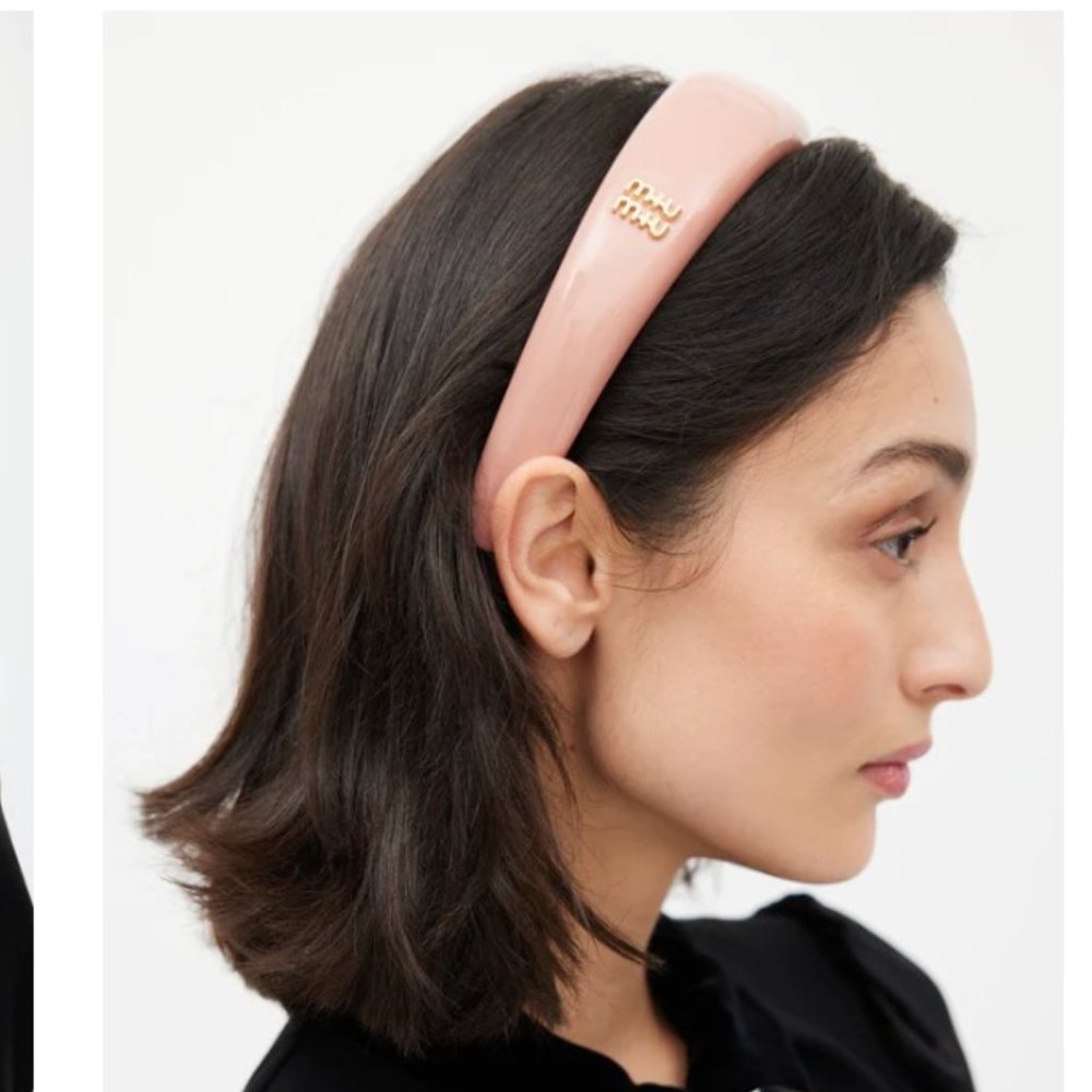 95% NEW MIUMIU HEADBAND, SUPER CUTE, STILL IN PACKAGING